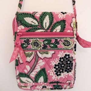 Vera Bradley Purse with crossbody strap